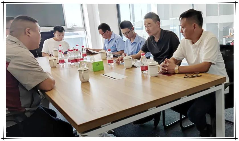 中建二局第三建筑公司质量总监薛跃文(wén)一行到访國(guó)泰